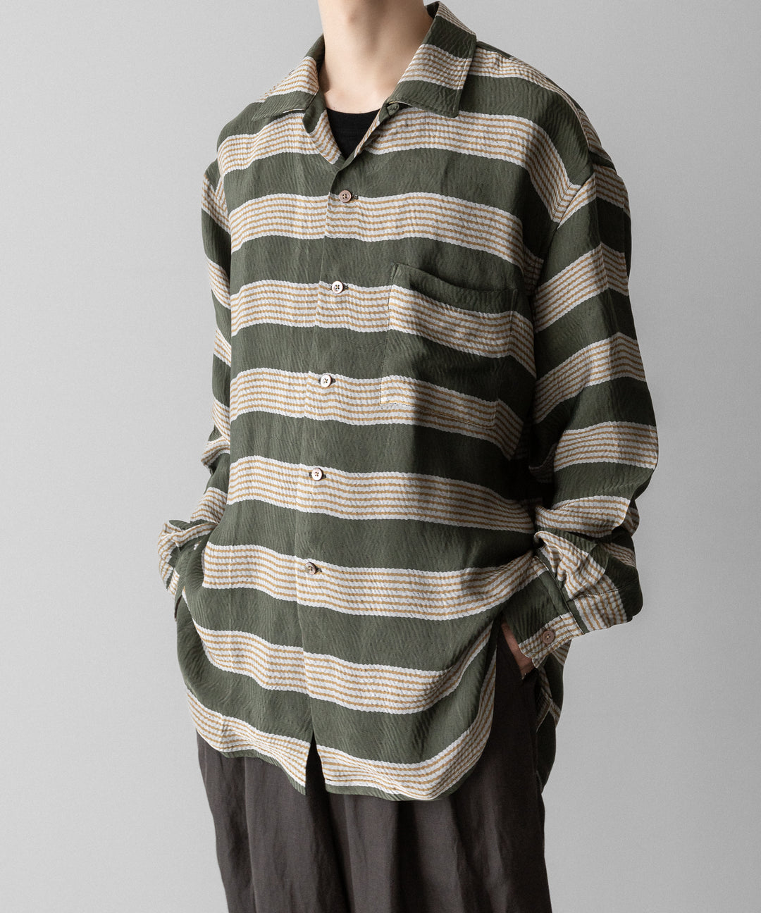 INTÉRIM(インテリム)のHYPER BIG VISCOSE STRIPE 60s OPEN COLLAR SHIRT - GREEN STRIPE公式通販サイトsession福岡セレクトショップ