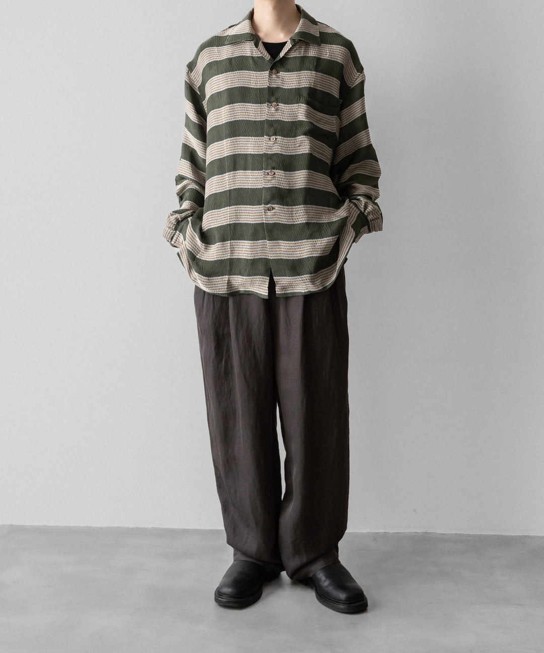 INTÉRIM(インテリム)のHYPER BIG VISCOSE STRIPE 60s OPEN COLLAR SHIRT - GREEN STRIPE公式通販サイトsession福岡セレクトショップ