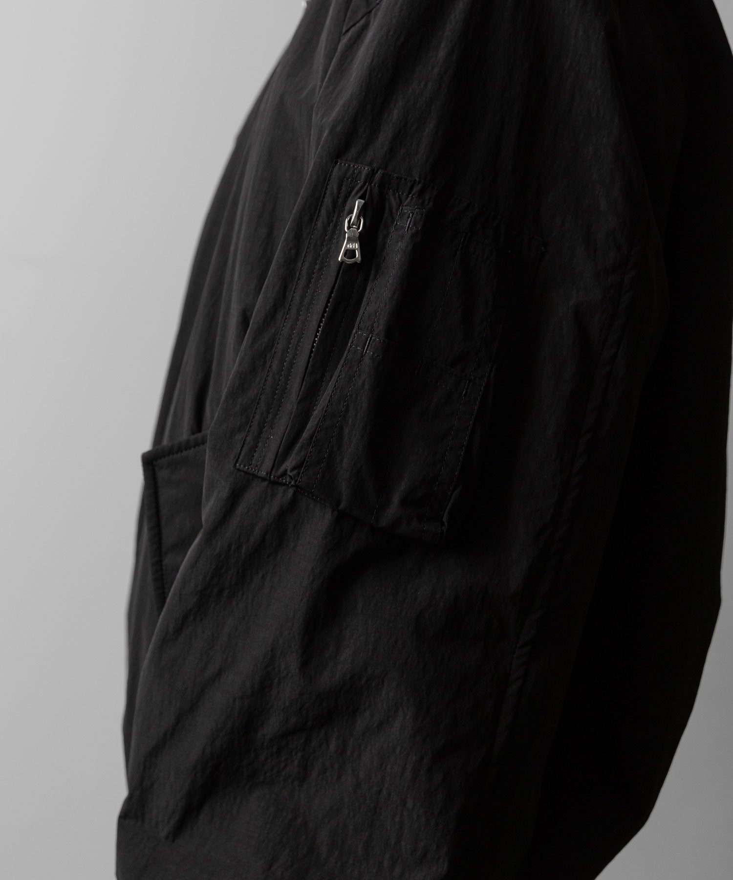 ssstein(シュタイン)のWINDPROOF NYLON OVERSIZED FLIGHT JACKET - BLACKの公式通販サイトsession福岡セレクトショップ