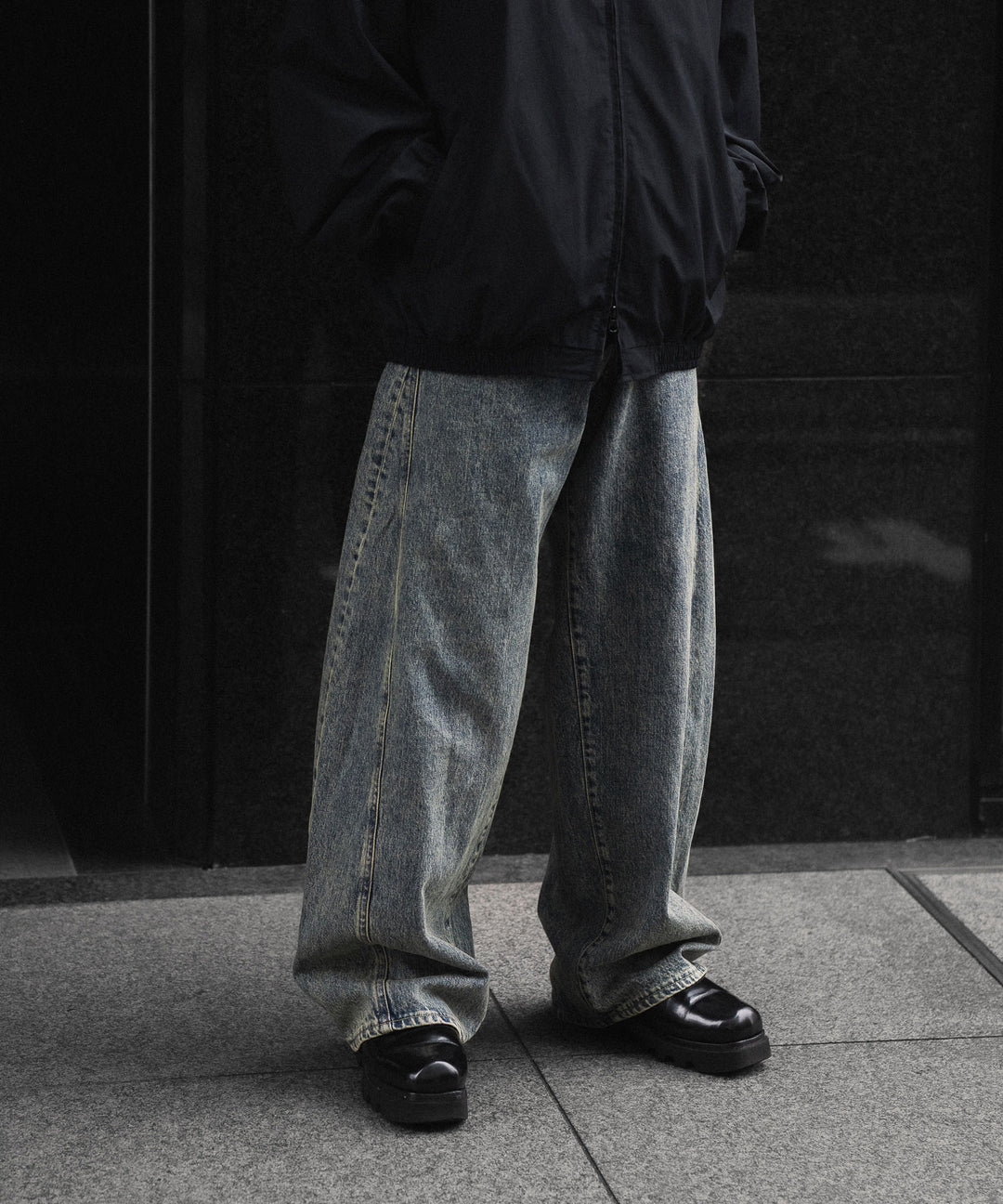 【ssstein × UMBRO】DEFORMATION WIDE DENIM JEANS - INDIGO
