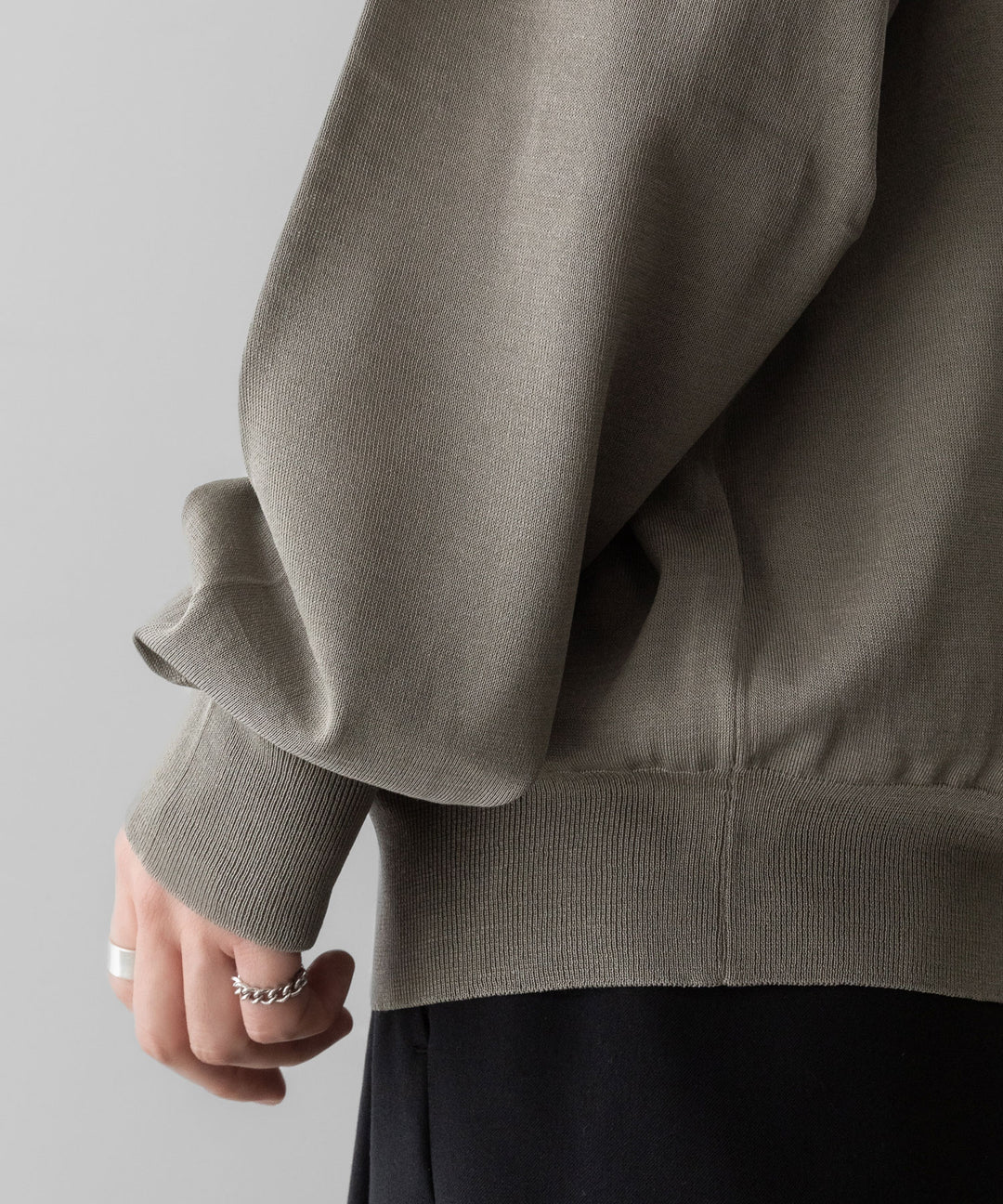 ssstein(シュタイン)のWOOL SILK KNIT TUCKED LS - GREIGEの公式通販サイトsession福岡セレクトショップ