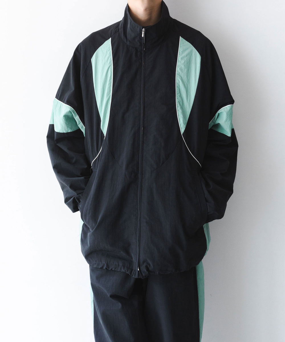 stein(シュタイン)の23AWコレクションTRAINER'S TRACK JACKETのDARK NAVY