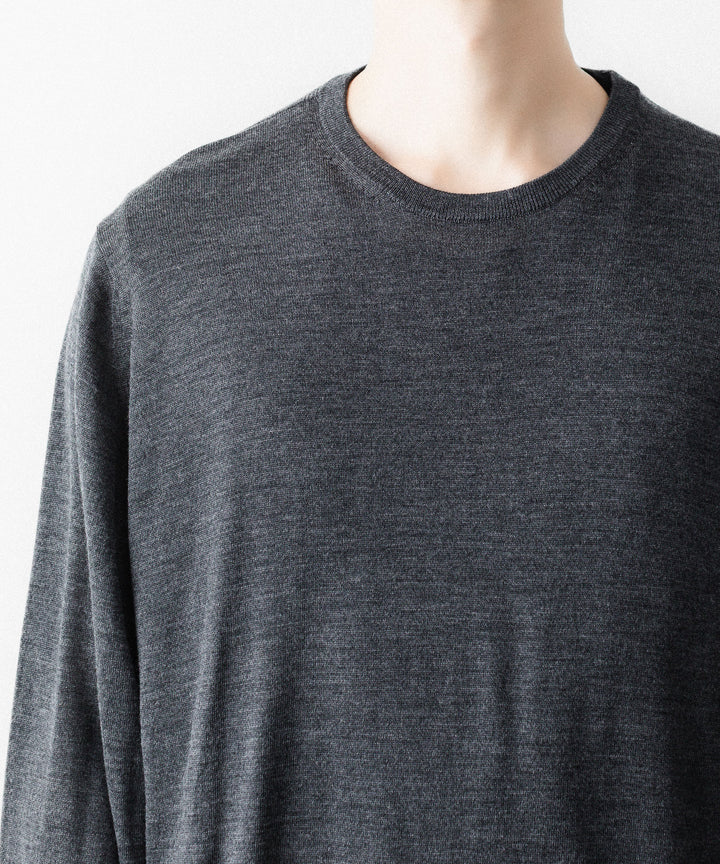 MAYKAM メイカムのSTRUCTURE EYELET CREW NECKのSTONE GREY 公式通販サイトsession福岡セレクトショップ