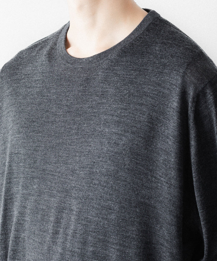 MAYKAM メイカムのSTRUCTURE EYELET CREW NECKのSTONE GREY 公式通販サイトsession福岡セレクトショップ