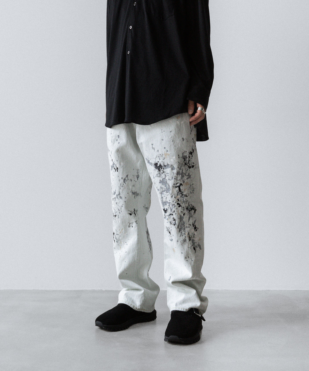 【INTÉRIM】MILK PAINT WWII 1943 HEAVY KIBATA SHUTTLE DENIM JEANS - P.B.WHITE