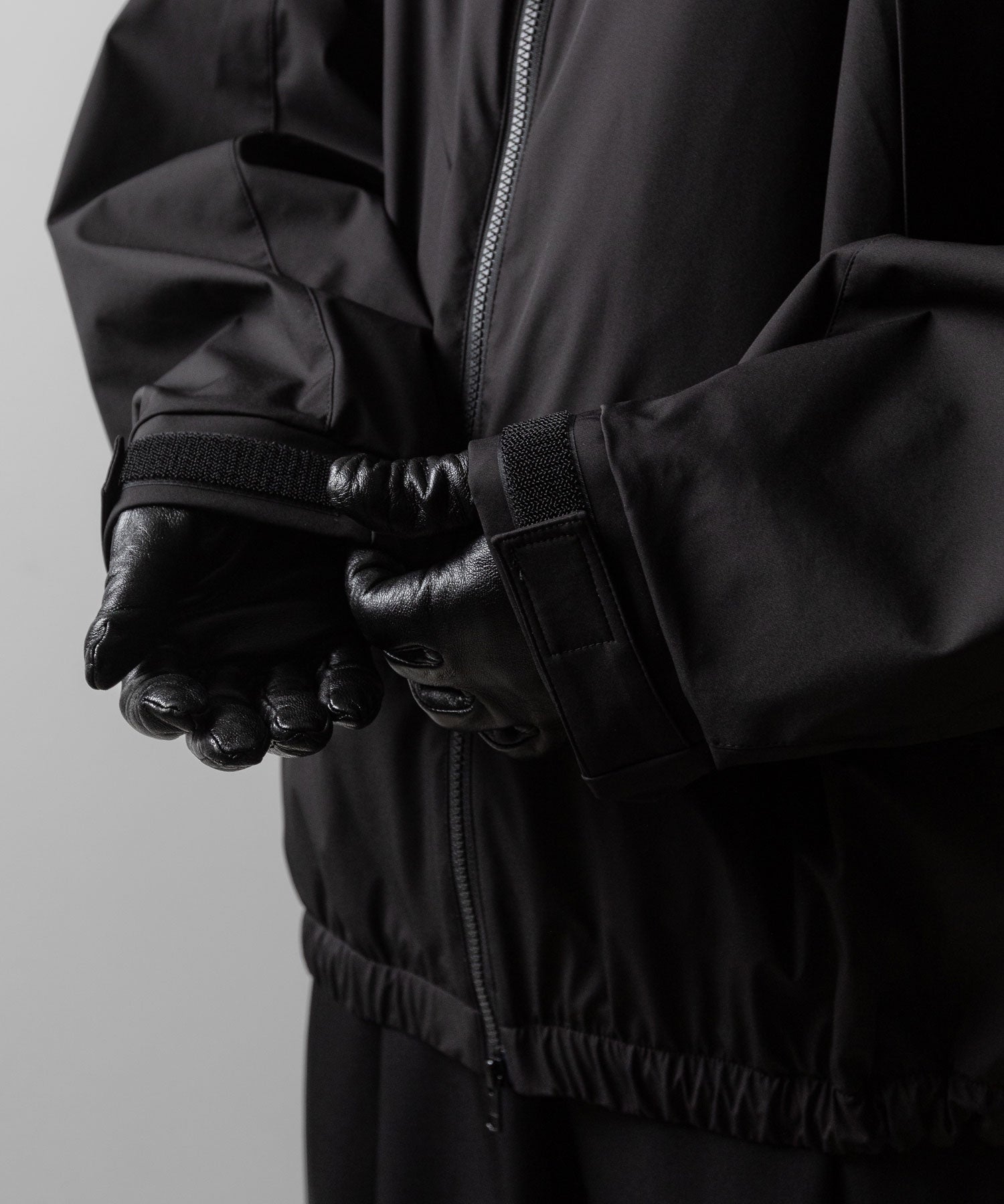 ssstein(シュタイン)のWEATHER PROTECTION HOODED JACKET - BLACKの公式通販サイトsession福岡セレクトショップ