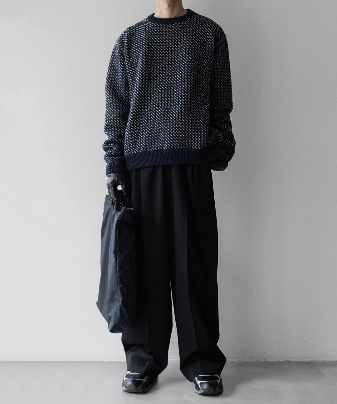 INTERIM(インテリム)の23AWコレクションのALPACA BIRD&