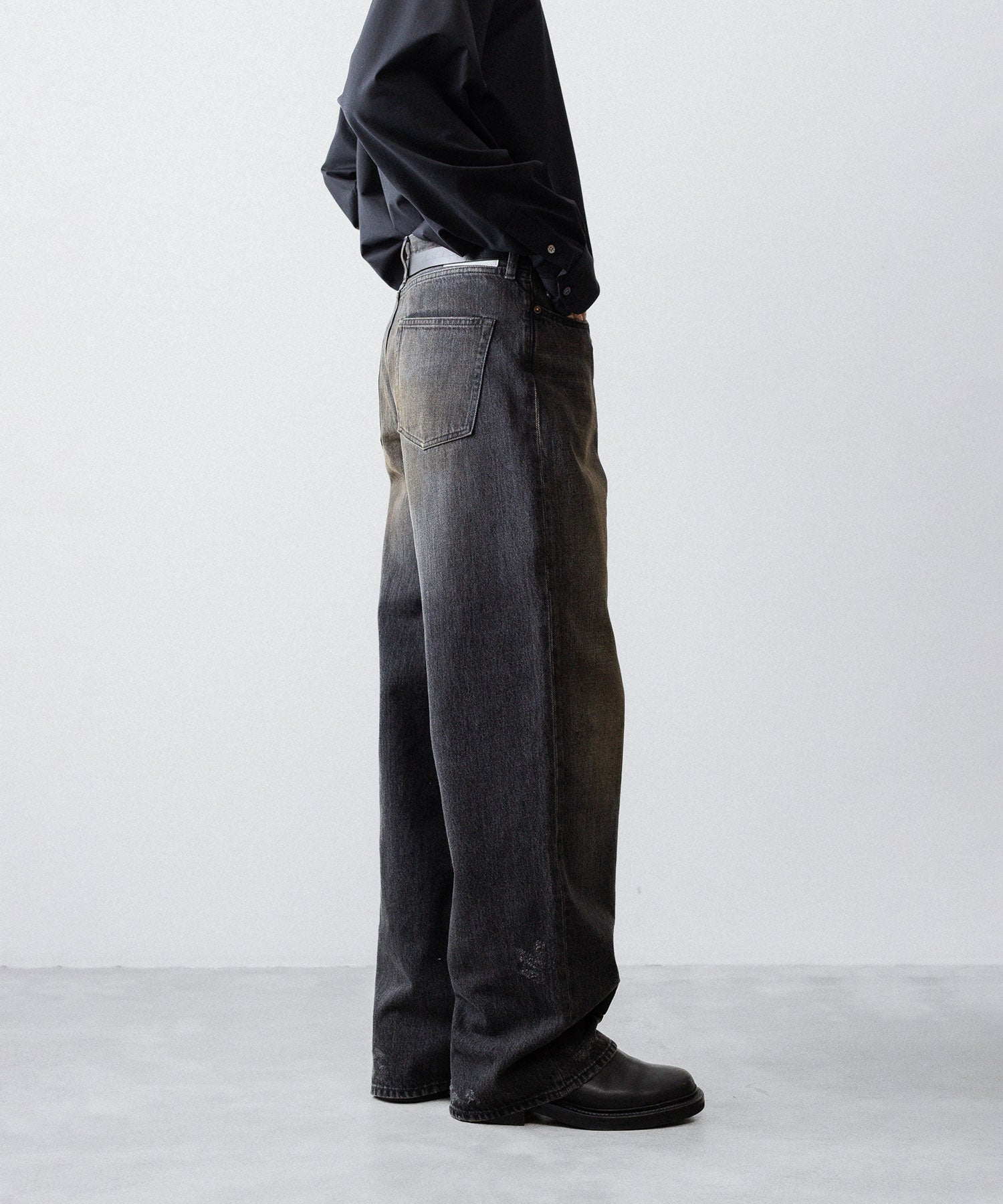 ssstein / シュタイン】LOOSE DENIM JEANS - BLACK | 公式通販サイト