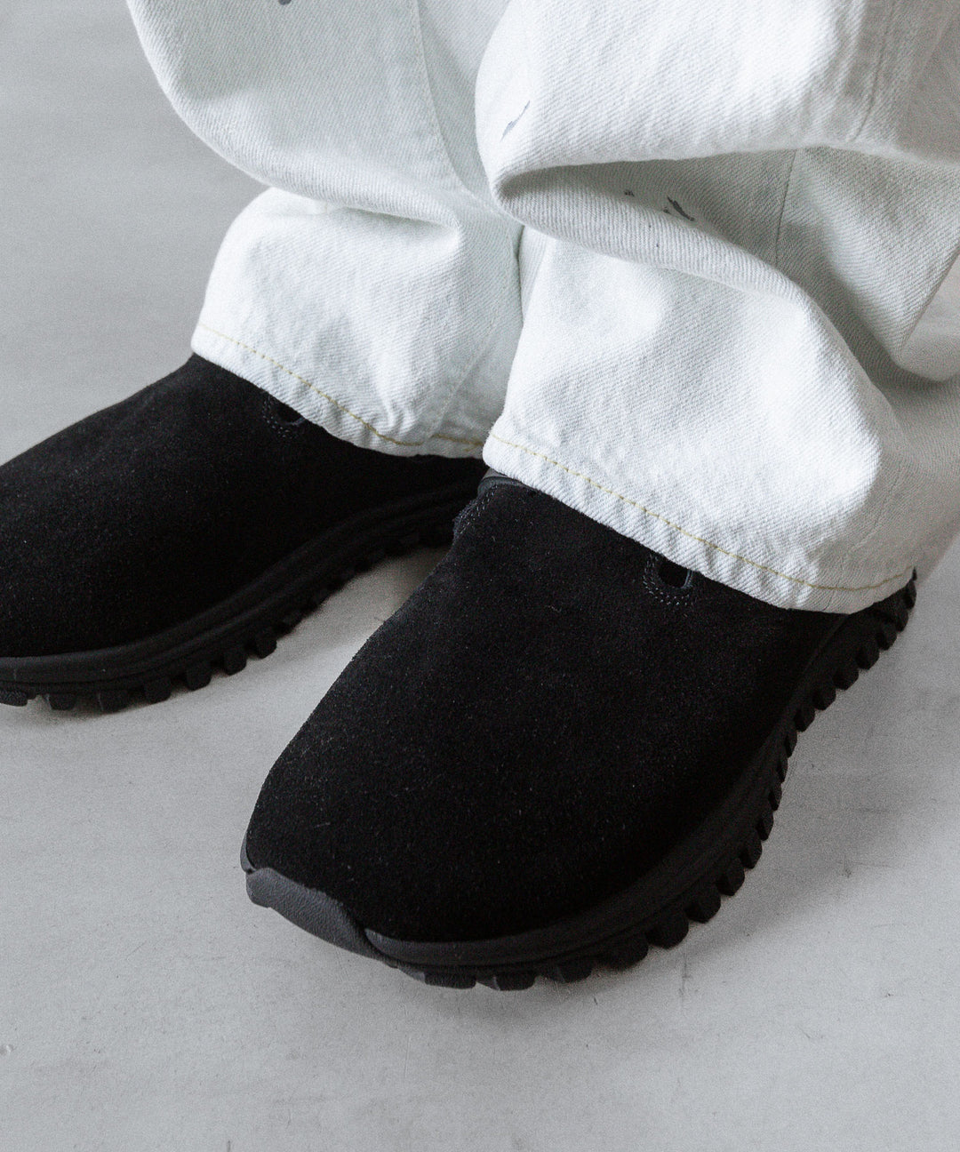 【INTÉRIM】MILK PAINT WWII 1943 HEAVY KIBATA SHUTTLE DENIM JEANS - P.B.WHITE