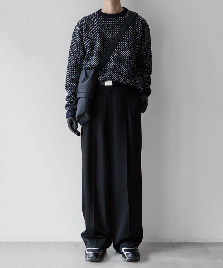 INTERIM(インテリム)の23AWコレクションのALPACA BIRD&