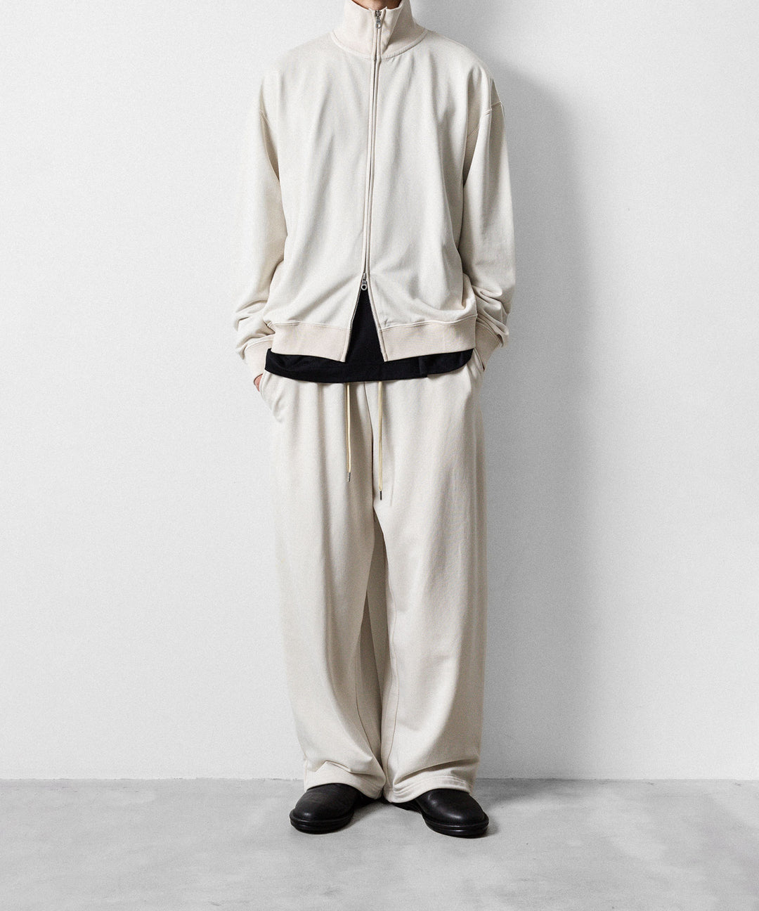 KANEMASA PHIL. カネマサフィル 28G CUPRO ZIP SWEATのWHITE
公式通販サイトsession福岡セレクトショップ