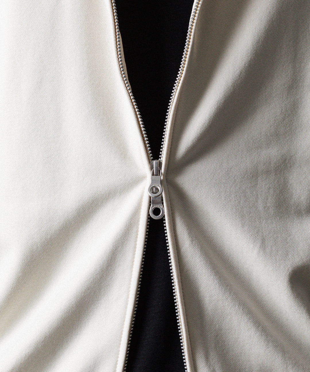 KANEMASA PHIL. カネマサフィル 28G CUPRO ZIP SWEATのWHITE
公式通販サイトsession福岡セレクトショップ