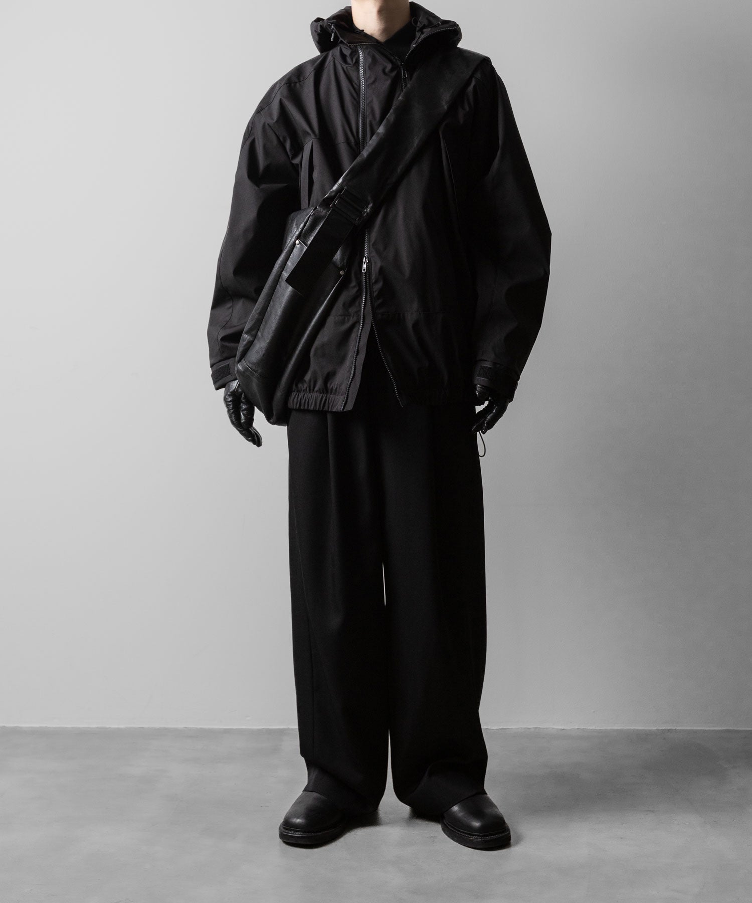 ssstein(シュタイン)のTWIST SEAM WIDE EASY TROUSERS - BLACKの公式通販サイトsession福岡セレクトショップ