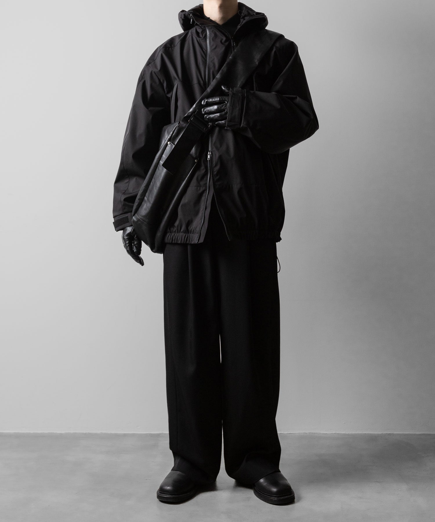 ssstein(シュタイン)のWEATHER PROTECTION HOODED JACKET - BLACKの公式通販サイトsession福岡セレクトショップ