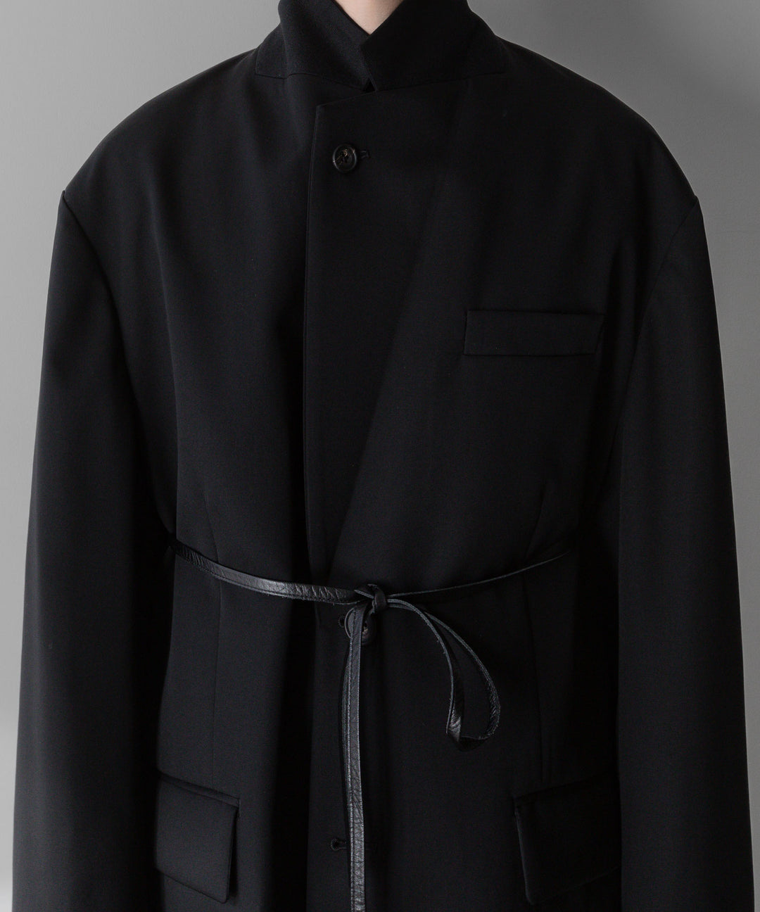 stein(シュタイン)の24SSコレクションOVERSIZED SINGLE BREASTED LONG JACKETのBLACK sessionセッション福岡セレクトショップ 公式通販サイト