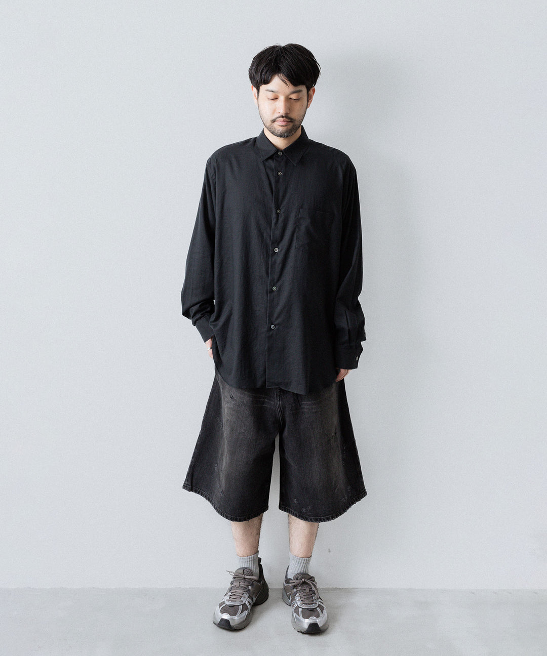 ssstein(シュタイン)のCOTTON/SILK OVERSIZED REGULAR COLLAR SHIRT - BLACKの公式通販サイトsession福岡セレクトショップ