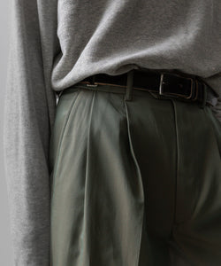 【INTÉRIM】GIZA GABARDINE 2-TUCK STRAIGHT SLACKS - OLIVE