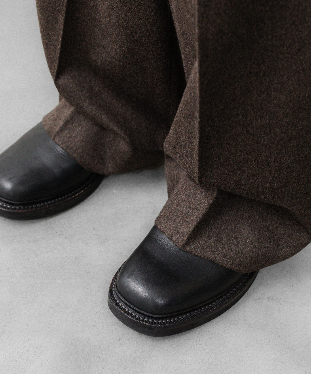 【ssstein】 WOOL DOESKIN LONG WIDE TROUSERS - GREY BROWN