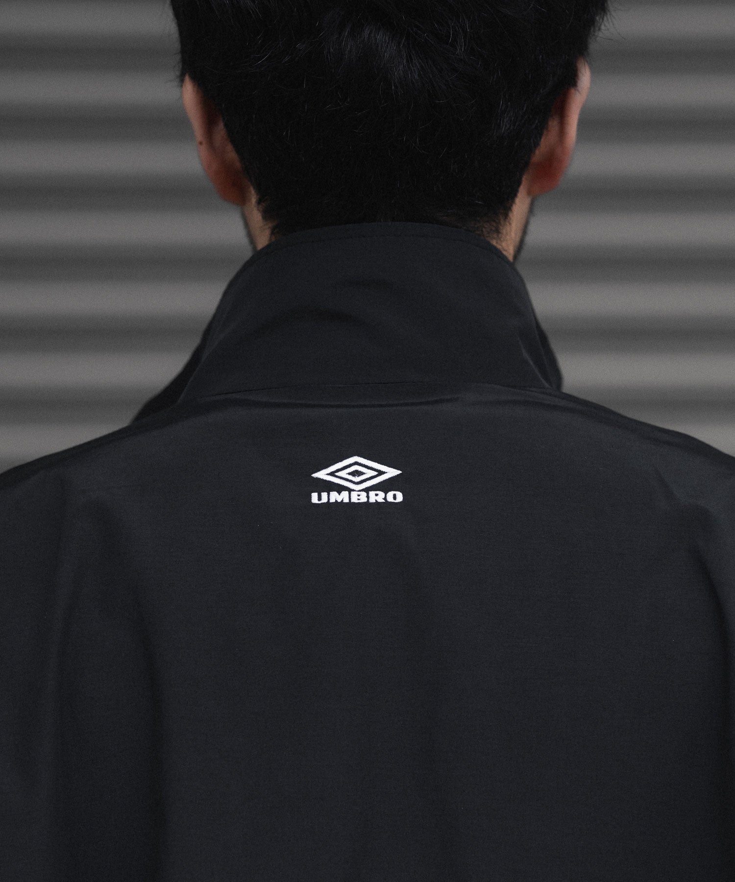 UMBROジャケット ssstein × UMBRO】CO/NY POPLIN TRACK JACKET - BLACK | 公式通販