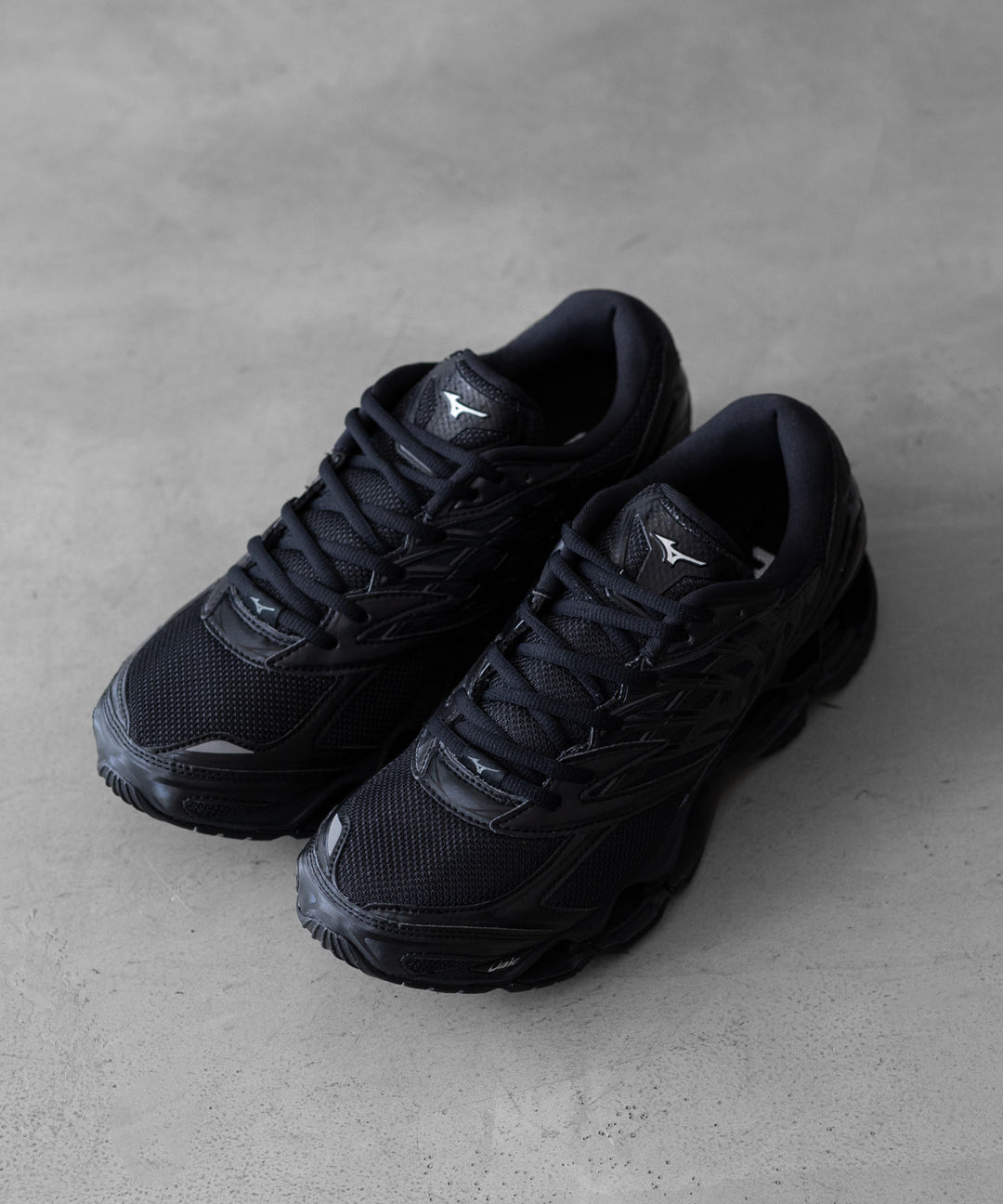 MIZUNO-ミズノのスニーカー WAVE PROPHECY LSのBLACK 公式通販サイトsession福岡セレクトショップ