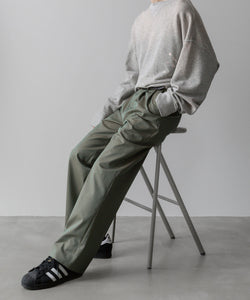 【INTÉRIM】GIZA GABARDINE 2-TUCK STRAIGHT SLACKS - OLIVE