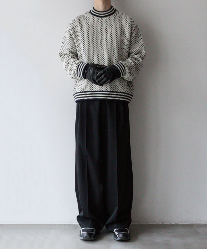INTERIM(インテリム)の23AWコレクションのALPACA BIRD&