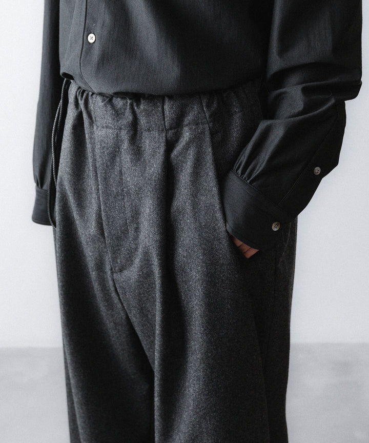 【ANTHEM A】WOOL CASHMERE POPLIN MELTON NO-BRAINER PANTS - CHARCOAL