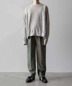 【INTÉRIM】GIZA GABARDINE 2-TUCK STRAIGHT SLACKS - OLIVE