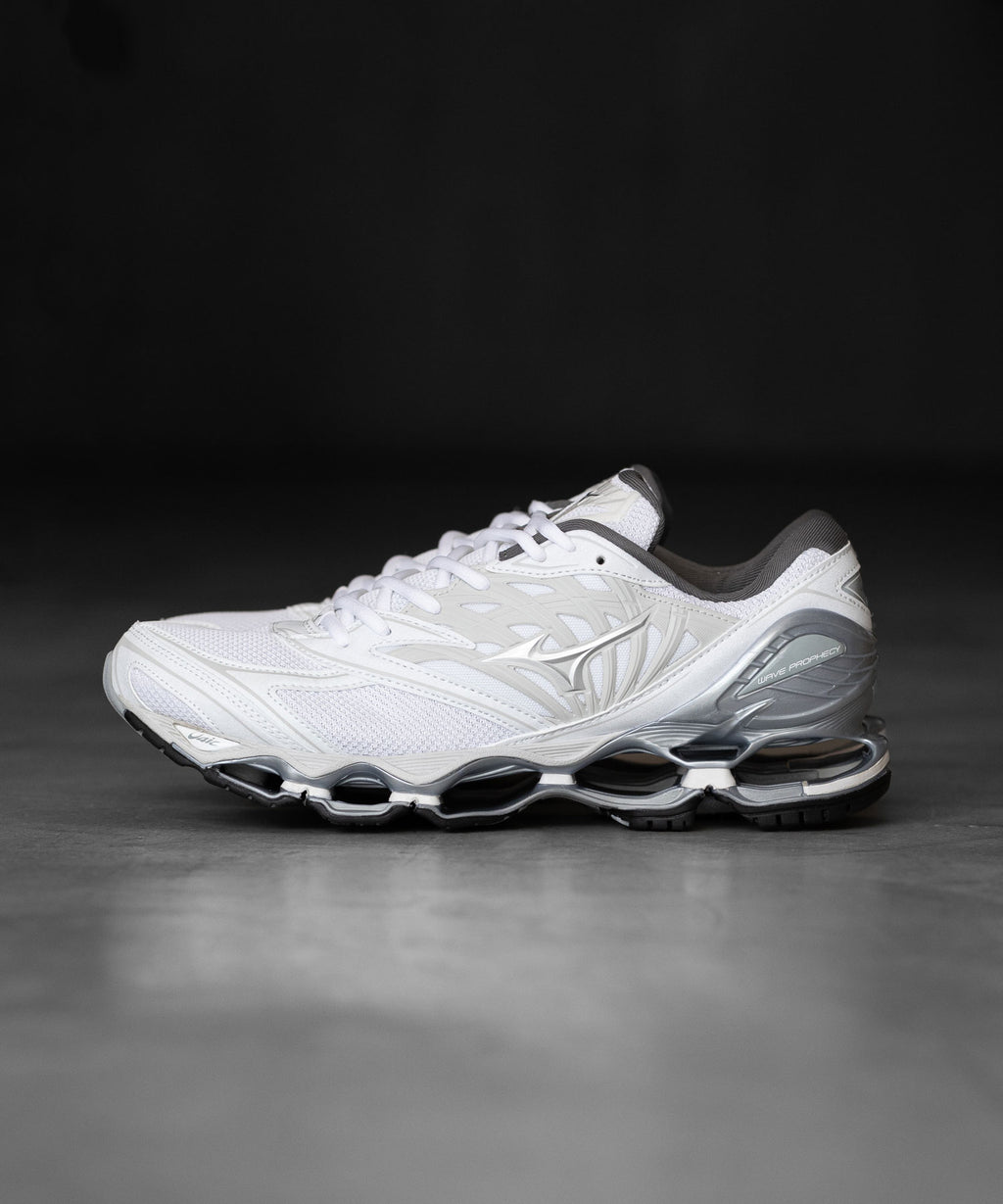 MIZUNO-ミズノのWAVE PROPHECY LSのWHITE×SILVER MIZUNOスニーカー公式通販サイトsession福岡セレクトショップ