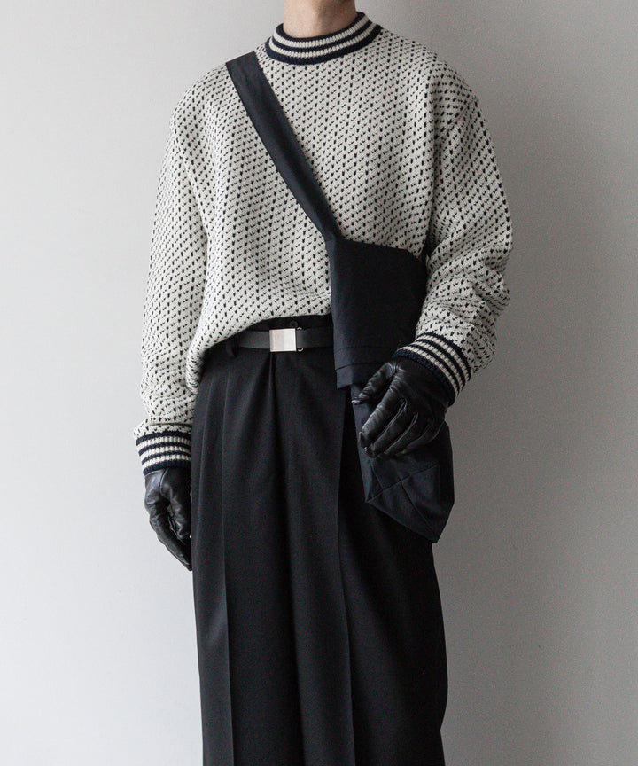 INTERIM(インテリム)の23AWコレクションのALPACA BIRD&