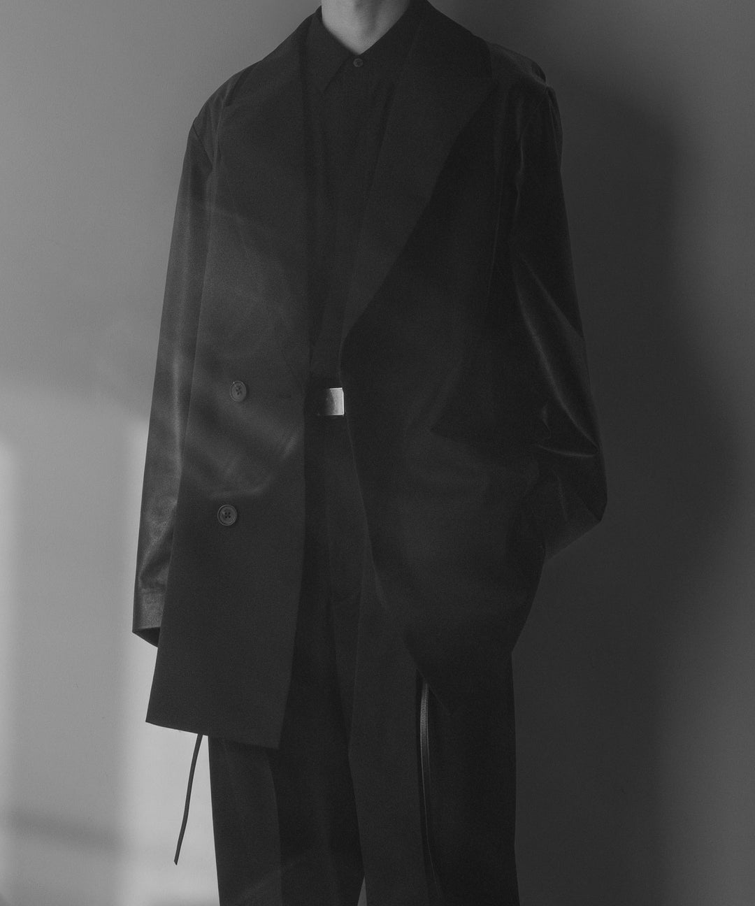 stein(シュタイン)の24SSコレクションCONTRUST PEAK LAPELS JACKETのBLACK sessionセッション福岡セレクトショップ 公式通販サイト