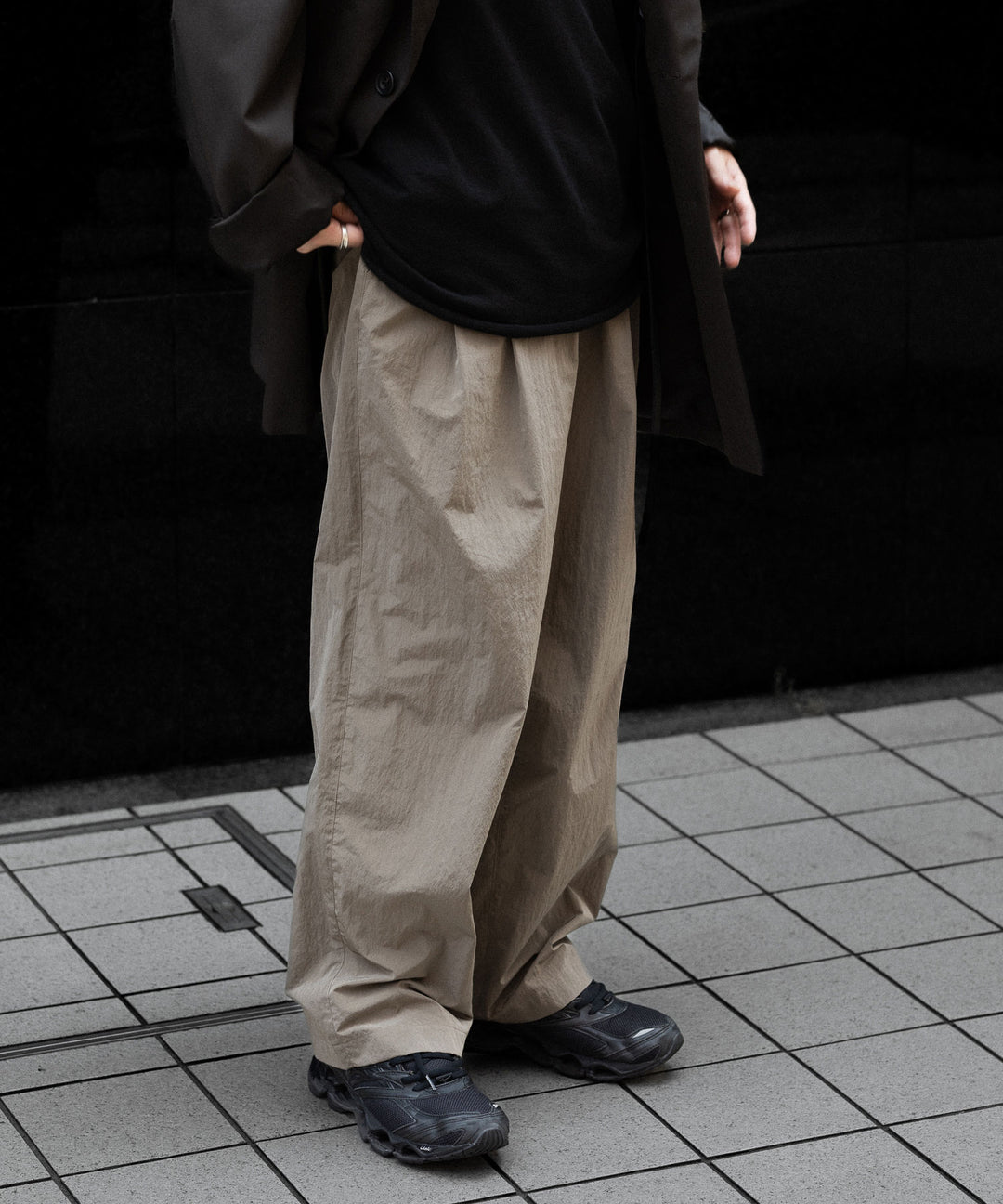 MIZUNO-ミズノのスニーカー WAVE PROPHECY LSのBLACK 公式通販サイトsession福岡セレクトショップ