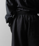 画像をギャラリービューアに読み込む, ssstein(シュタイン)のUNTWISTED YARN FADE SWEAT TWIST SEAM PANTS - BLACKの公式通販サイトsession福岡セレクトショップ
