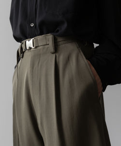 UJOH ウジョーのBELTED WIDE STRAIGHT PNT MOSS GRAYの公式通販サイトsession福岡セレクトショップ