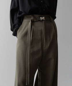 UJOH ウジョーのBELTED WIDE STRAIGHT PNT MOSS GRAYの公式通販サイトsession福岡セレクトショップ