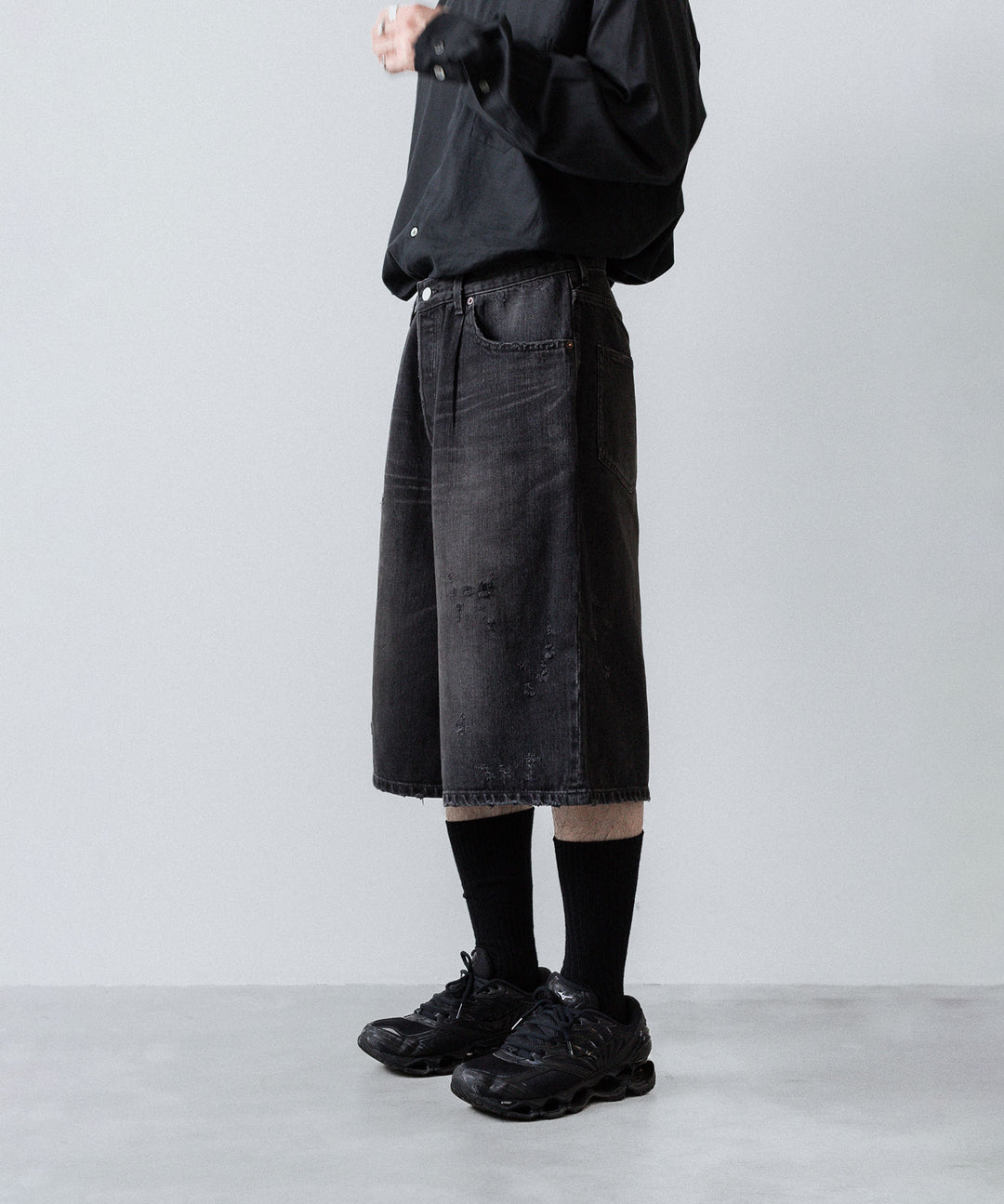 ssstein(シュタイン)のBAGGY DENIM SHORTS - BLACKの公式通販サイトsession福岡セレクトショップ
