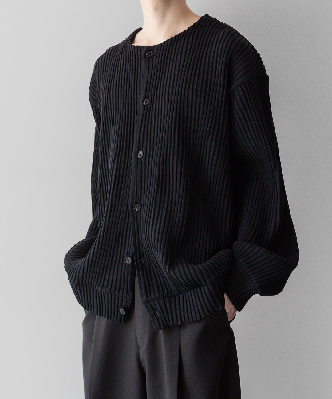 stein(シュタイン)の23AWコレクションOBLIQUE PATTERNED KNIT CARDIGANのBLACK sessionセッション福岡セレクトショップ 公式通販サイト