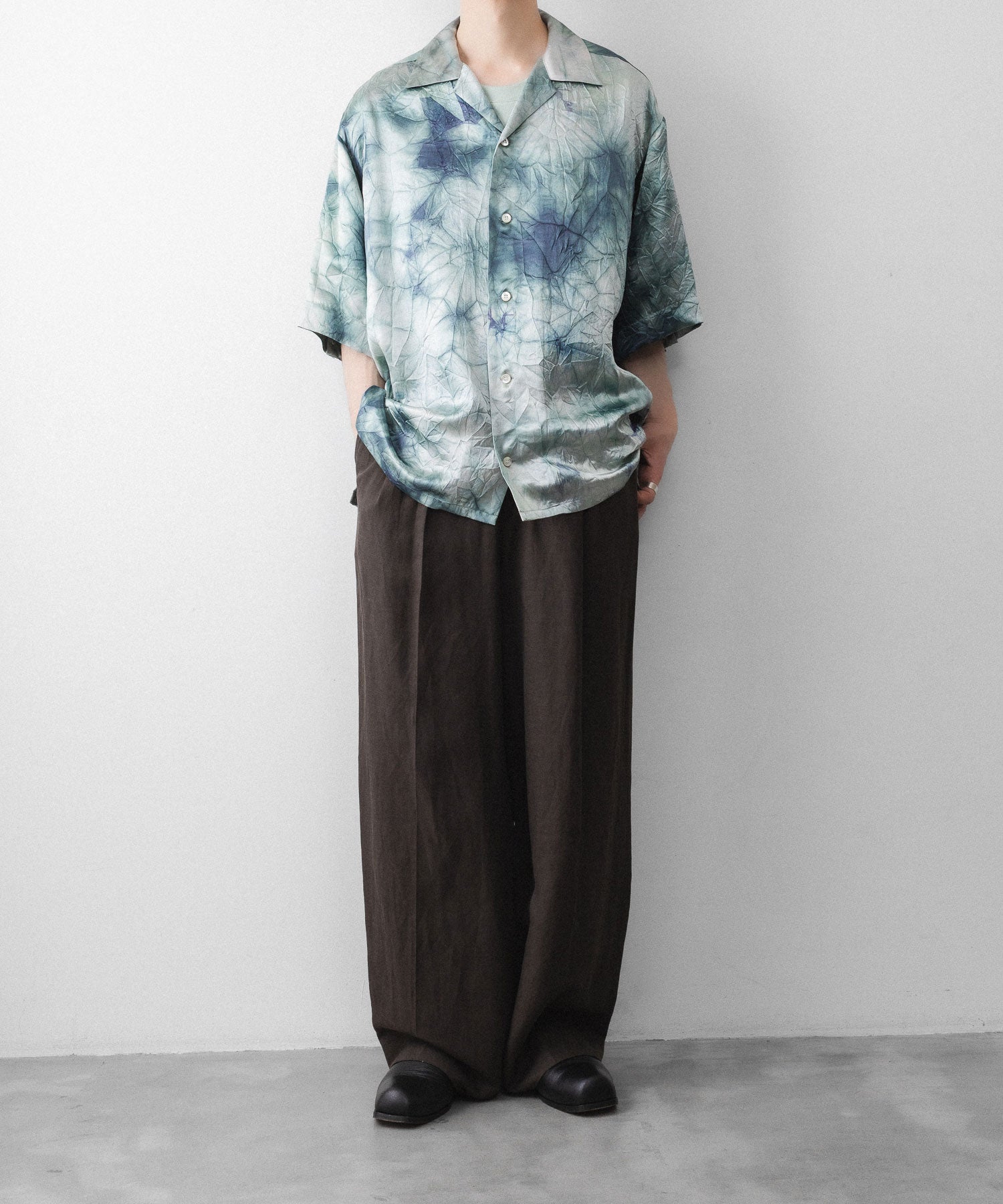 ujoh デザインシャツ　ほぼ未使用 UJOH】SLIT SLEEVE OPEN COLLAR SHIRT - LIGHT GRAY | 公式通販サイト