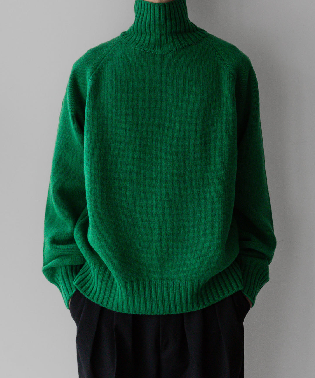 stein(シュタイン)の23AWコレクションEX FINE LAMBS LOOSE HIGH NECK KNIT LSのGREEN sessionセッション福岡セレクトショップ 公式通販サイト