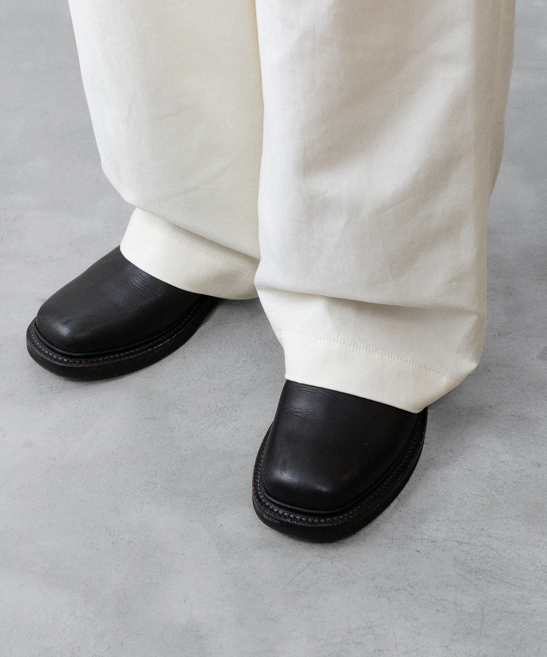 ssstein(シュタイン)のDOUBLE WEAVE COTTON ONE TUCK WIDE PANTS - CREAMの公式通販サイトsession福岡セレクトショップ