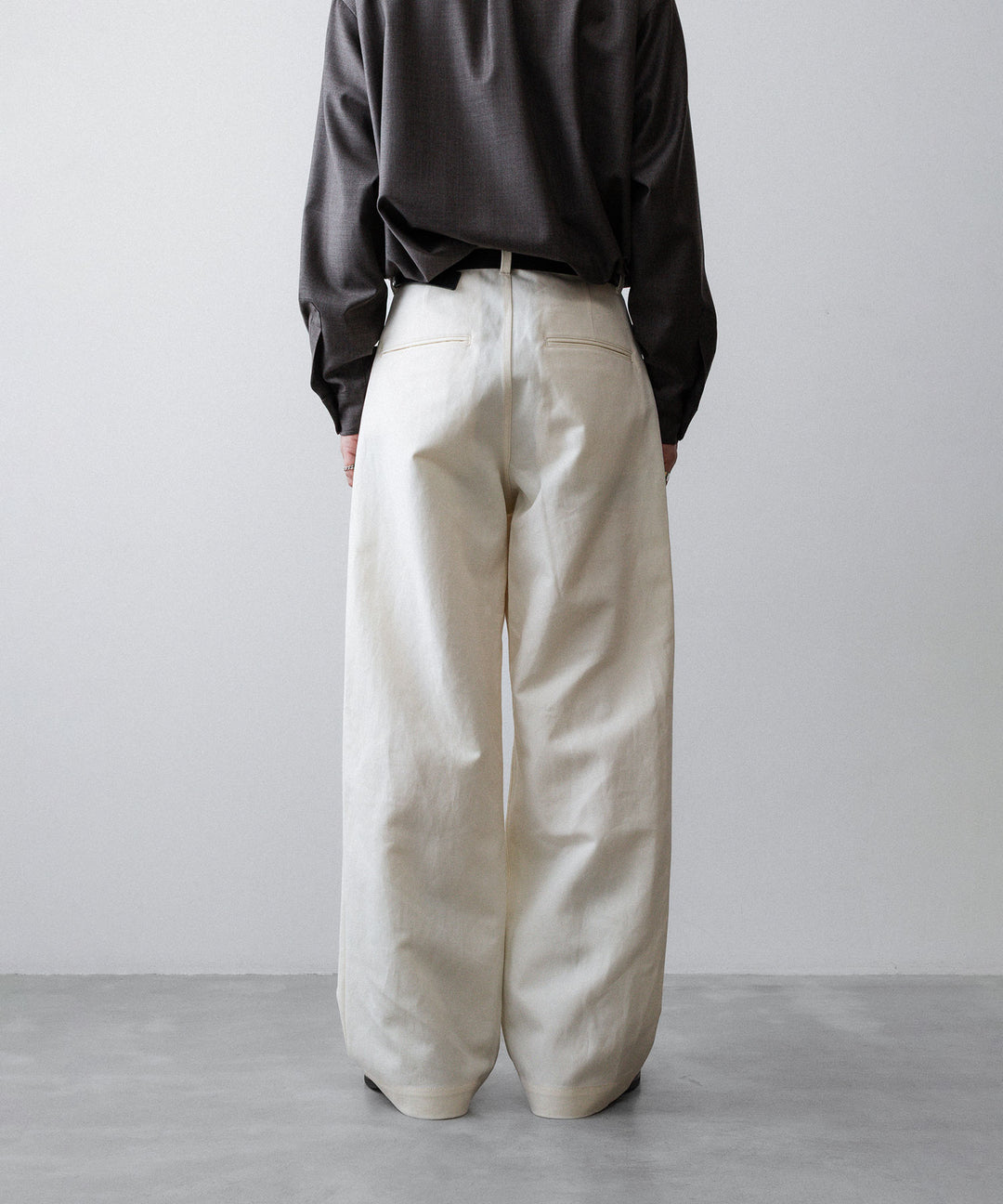 ssstein(シュタイン)のDOUBLE WEAVE COTTON ONE TUCK WIDE PANTS - CREAMの公式通販サイトsession福岡セレクトショップ