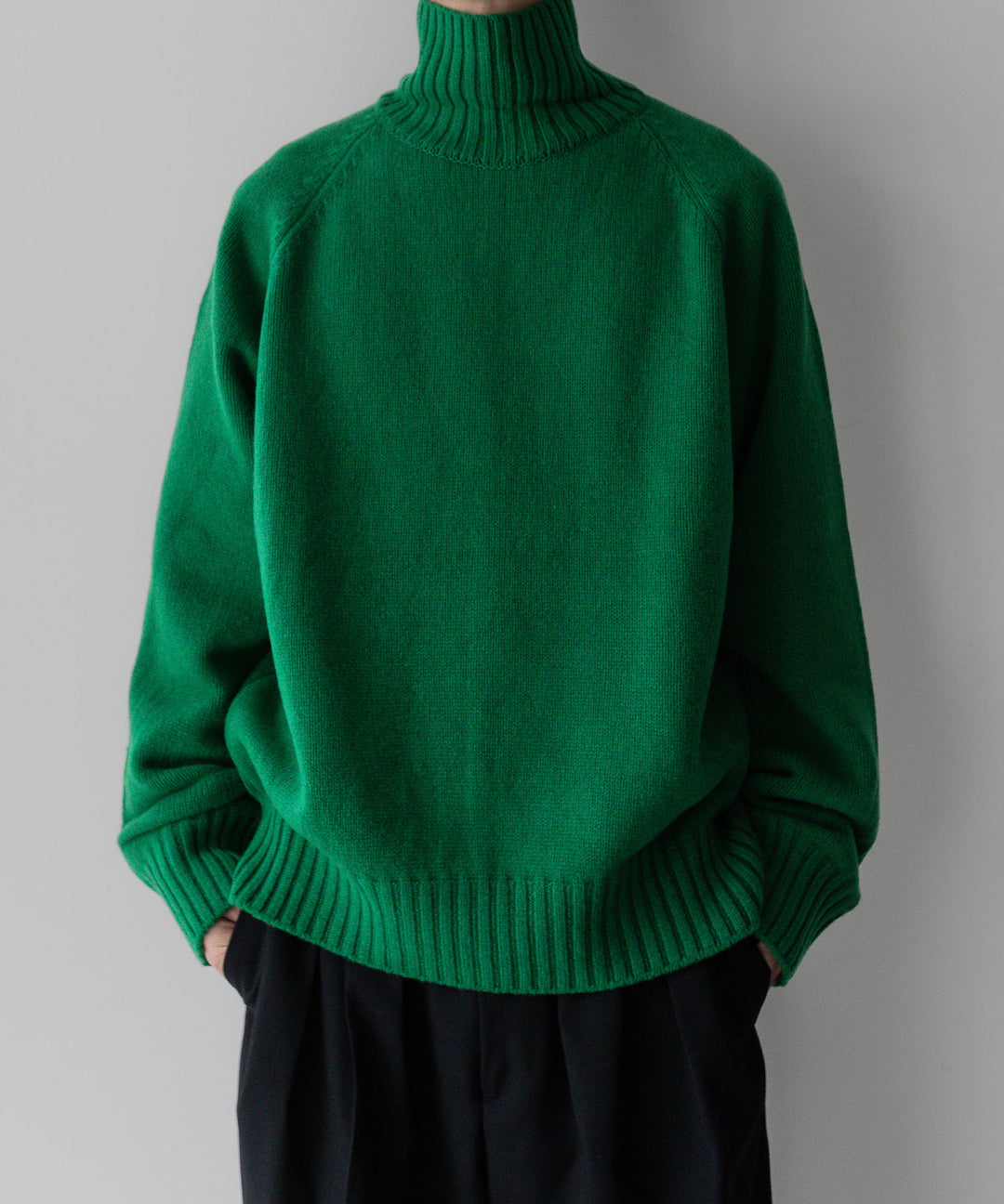 stein(シュタイン)の23AWコレクションEX FINE LAMBS LOOSE HIGH NECK KNIT LSのGREEN sessionセッション福岡セレクトショップ 公式通販サイト