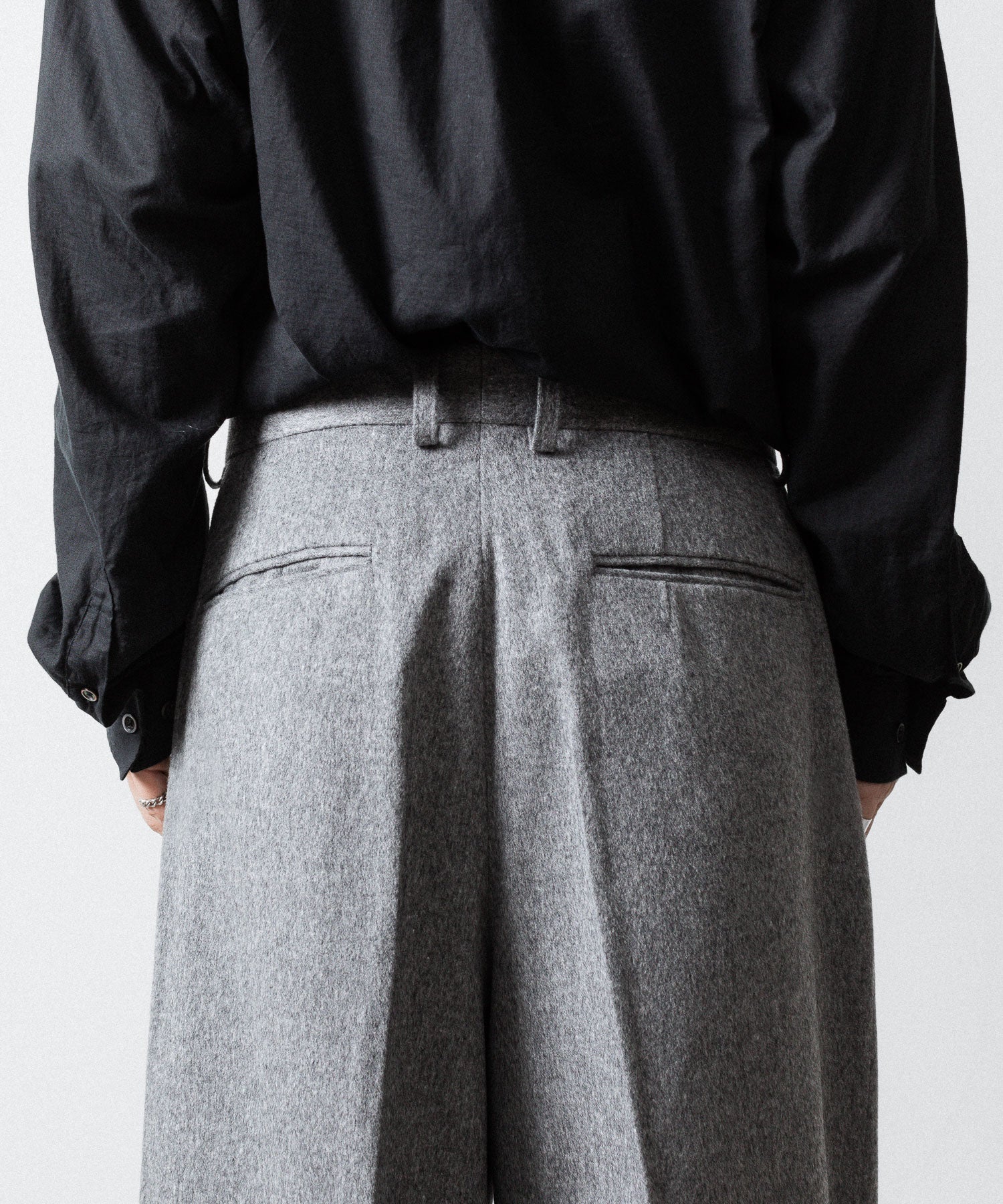 ssstein / シュタイン】W/CA BEAVER EXTRA WIDE TROUSERS - GREY