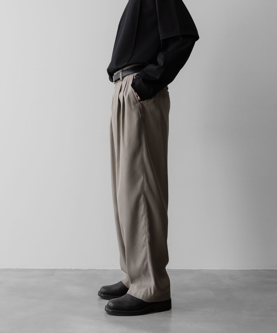 ssstein(シュタイン)のCUPRO TWILL WIDE EASY TROUSERS - TAUPEの公式通販サイトsession福岡セレクトショップ