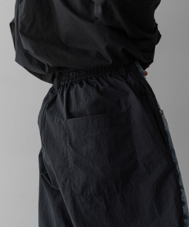 stein(シュタイン)の24SSコレクションNYLON COMBINATION CHEMICAL BLEACHED DENIM JEANSのINDIGO