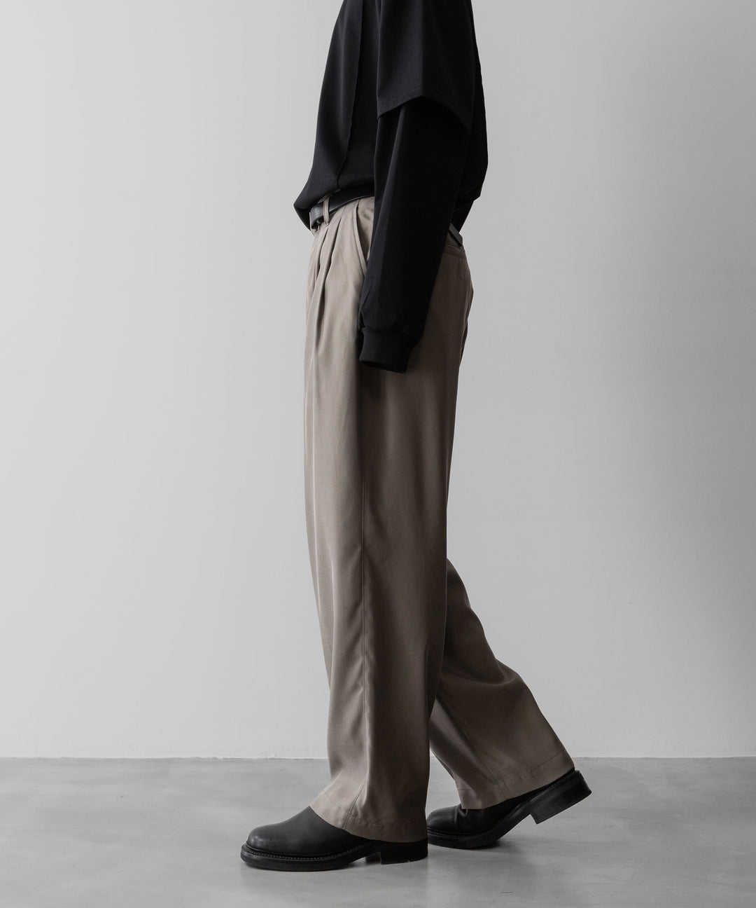 ssstein(シュタイン)のCUPRO TWILL WIDE EASY TROUSERS - TAUPEの公式通販サイトsession福岡セレクトショップ