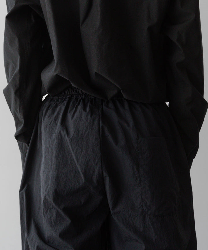 stein(シュタイン)の24SSコレクションNYLON COMBINATION CHEMICAL BLEACHED DENIM JEANSのINDIGO