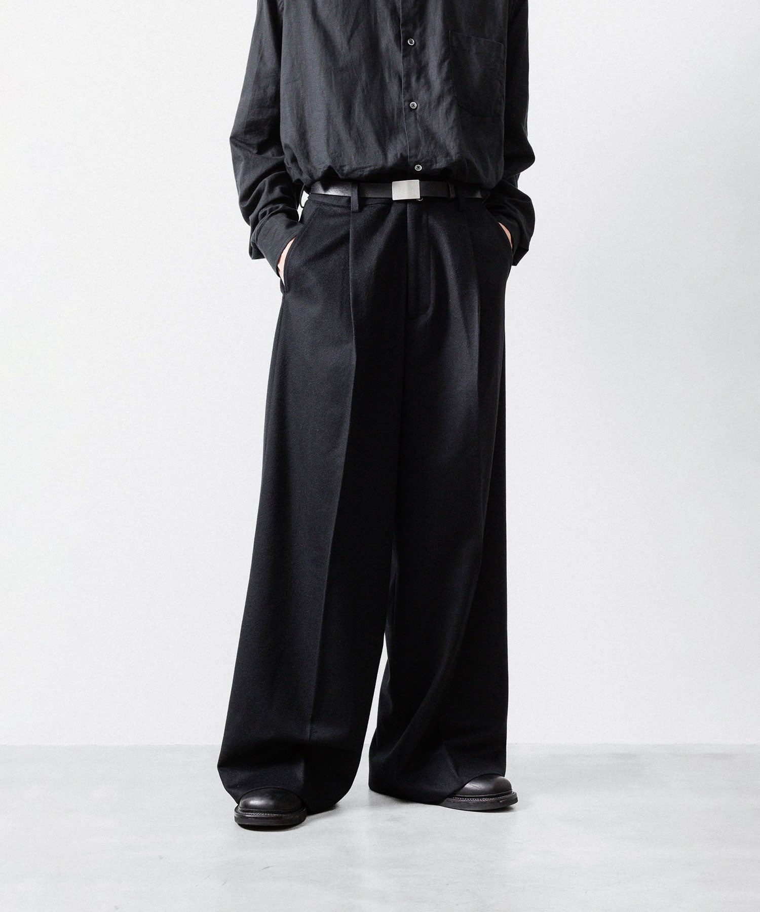Heve rubberpants ブラック ssstein / シュタイン】W/CA BEAVER EXTRA WIDE TROUSERS - BLACK