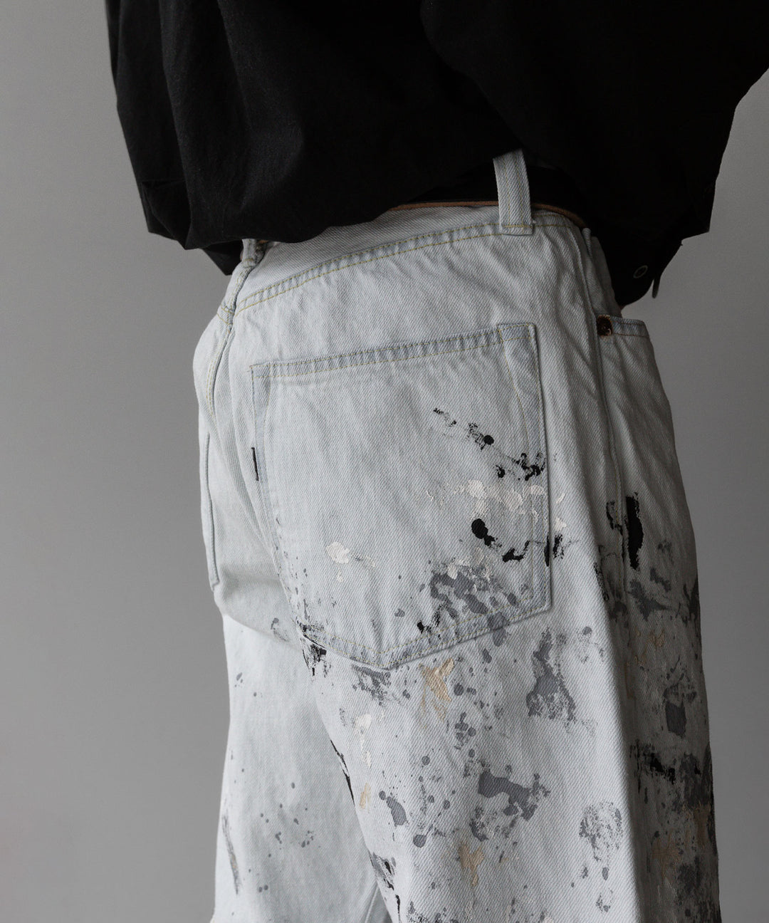 【INTÉRIM】インテリムのMILK PAINT WWII 1943 HEAVY KIBATA SHUTTLE DENIM JEANS - P.B.WHITE公式通販サイトsession福岡セレクトショップ