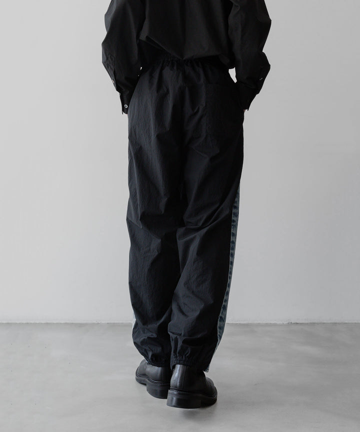 stein(シュタイン)の24SSコレクションNYLON COMBINATION CHEMICAL BLEACHED DENIM JEANSのINDIGO